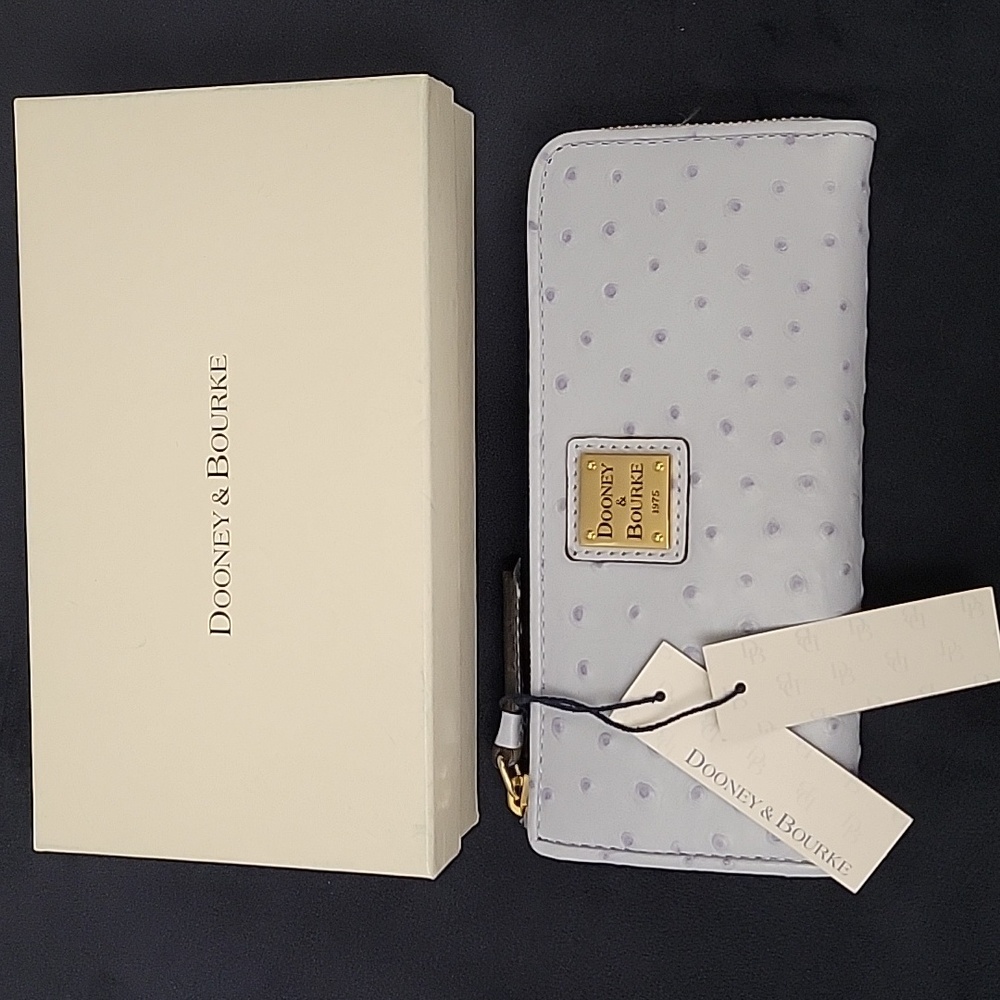 Dooney & Bourke Baby Blue Ostritch Leather Zip Wallet